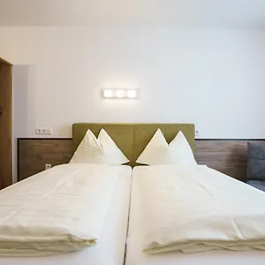 Otel Drei Kreuz, Salzburg